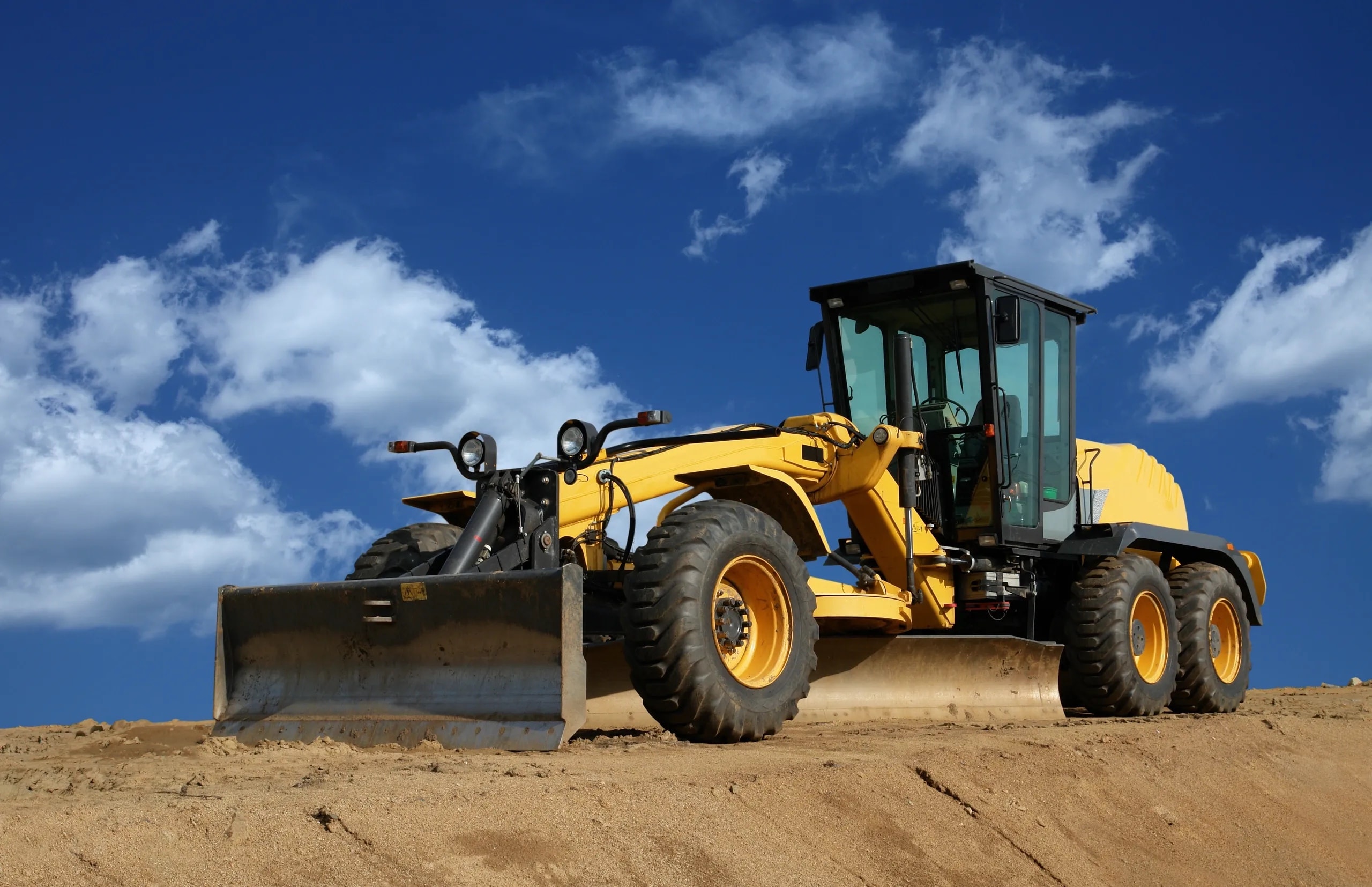 Motor graders